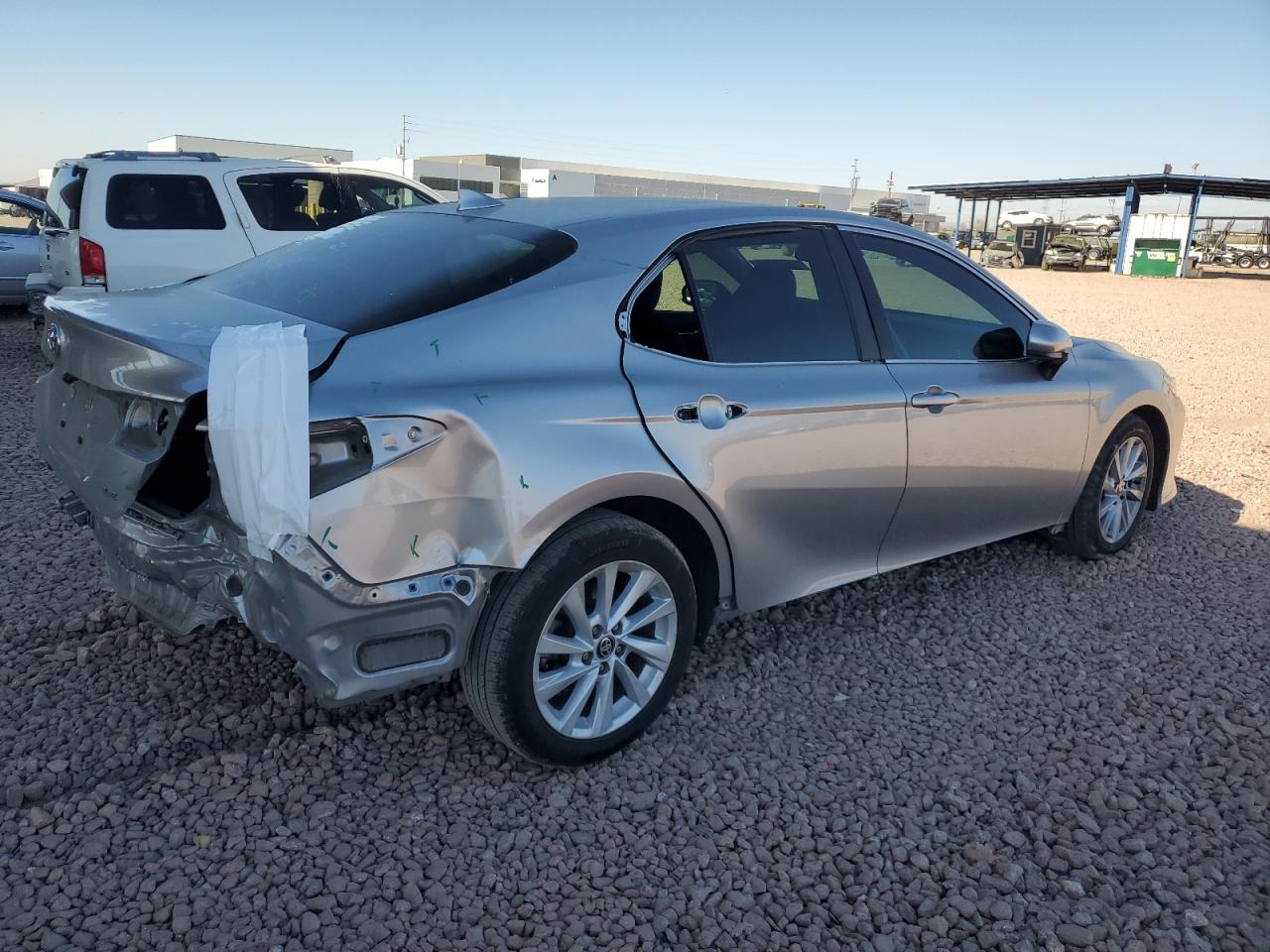 2022 TOYOTA CAMRY LE VIN:4T1C11AK1NU671737