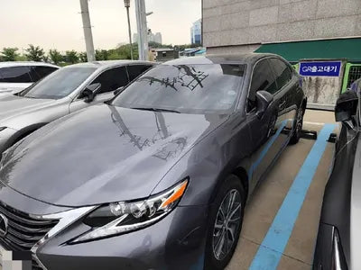 2016 Lexus ES 300 VIN: