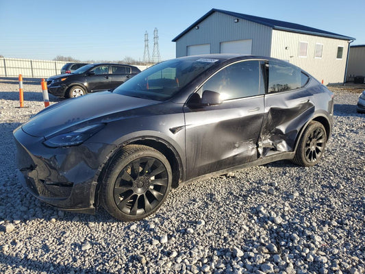 2024 TESLA MODEL Y  VIN:7SAYGDEE2RA274700