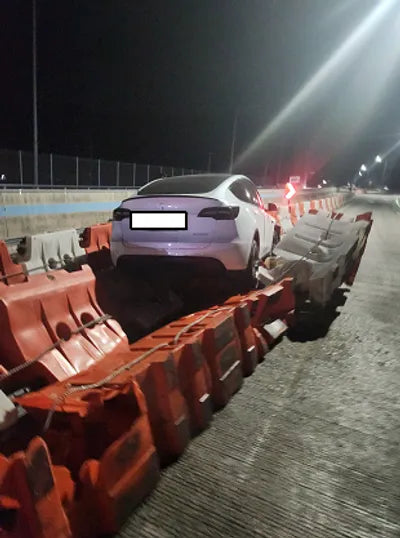 2022 Tesla Model Y 7SAYGDEF7NF566185 VIN:7SAYGDEF7NF566185