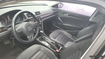 2016 Volkswagen Passat VIN: