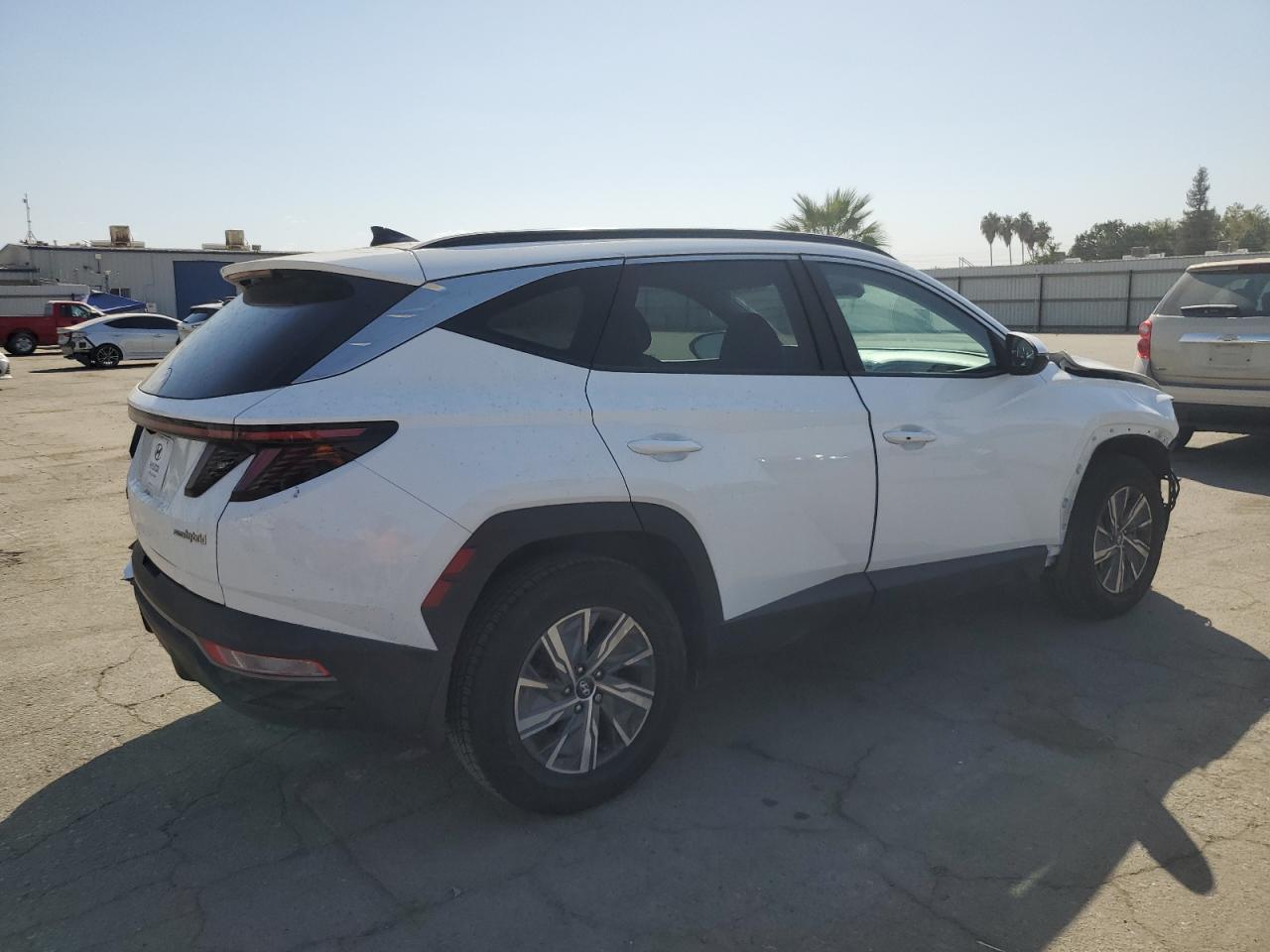 2022 HYUNDAI TUCSON BLUE VIN:KM8JBCA19NU063424