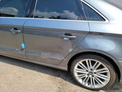 2018 Audi A3 WAUZZZ8V3J1081831 VIN:WAUZZZ8V3J1081831