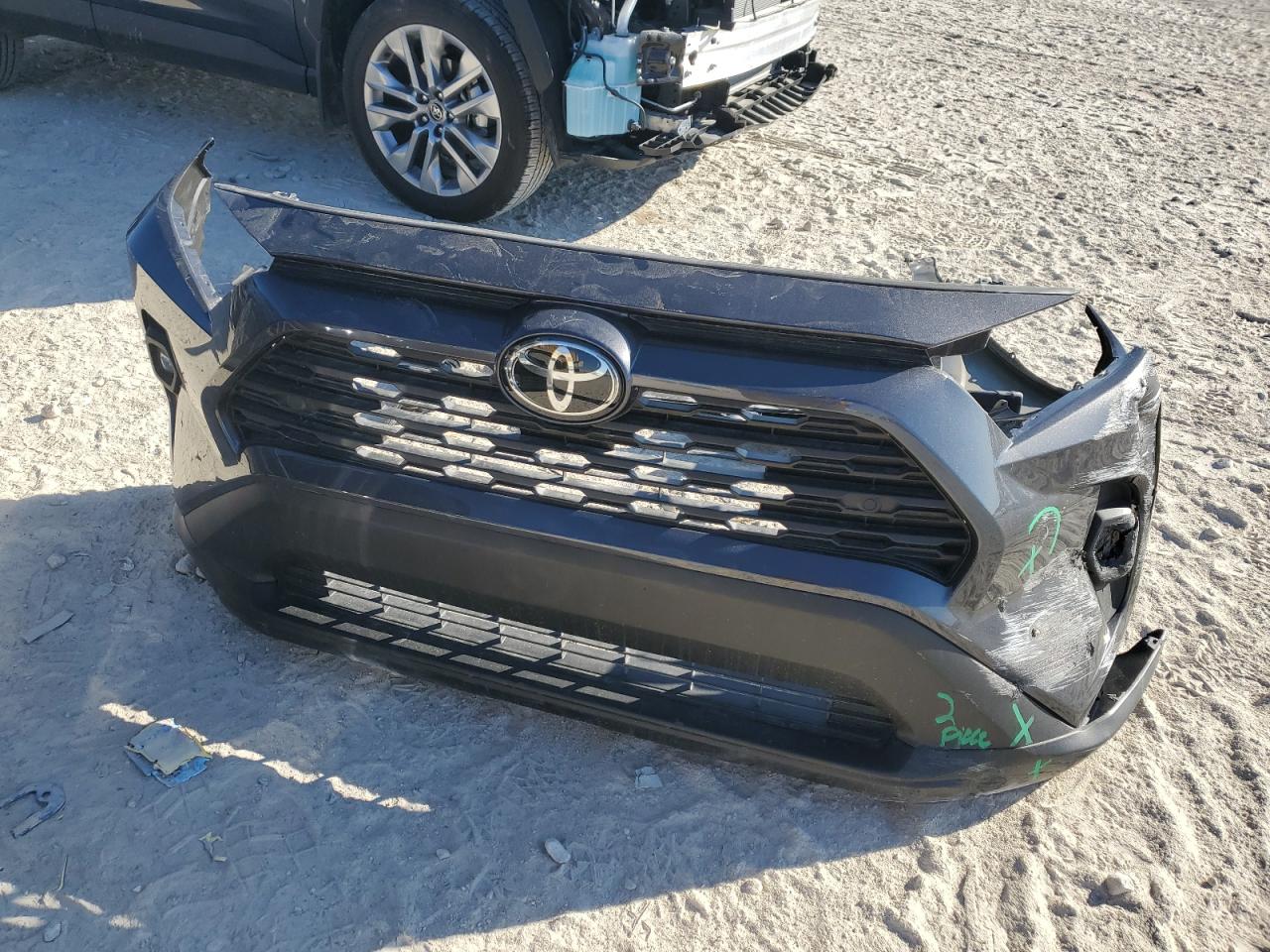 2024 TOYOTA RAV4 XLE PREMIUM VIN:2T3C1RFV6RW342238