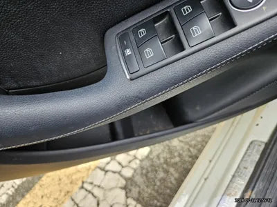 2018 Mercedes-Benz B 220 VIN: