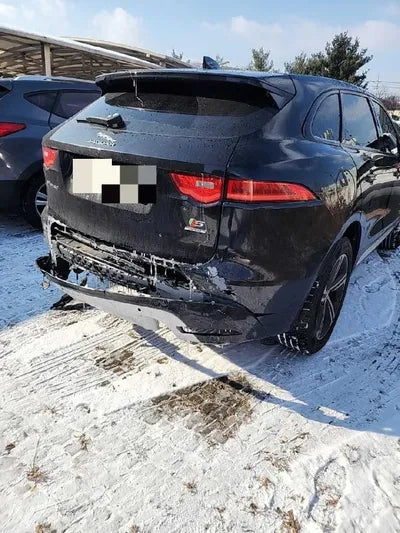 2017 Jaguar F-Pace VIN: