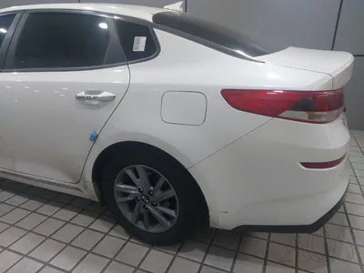 2019 Kia K5 VIN: