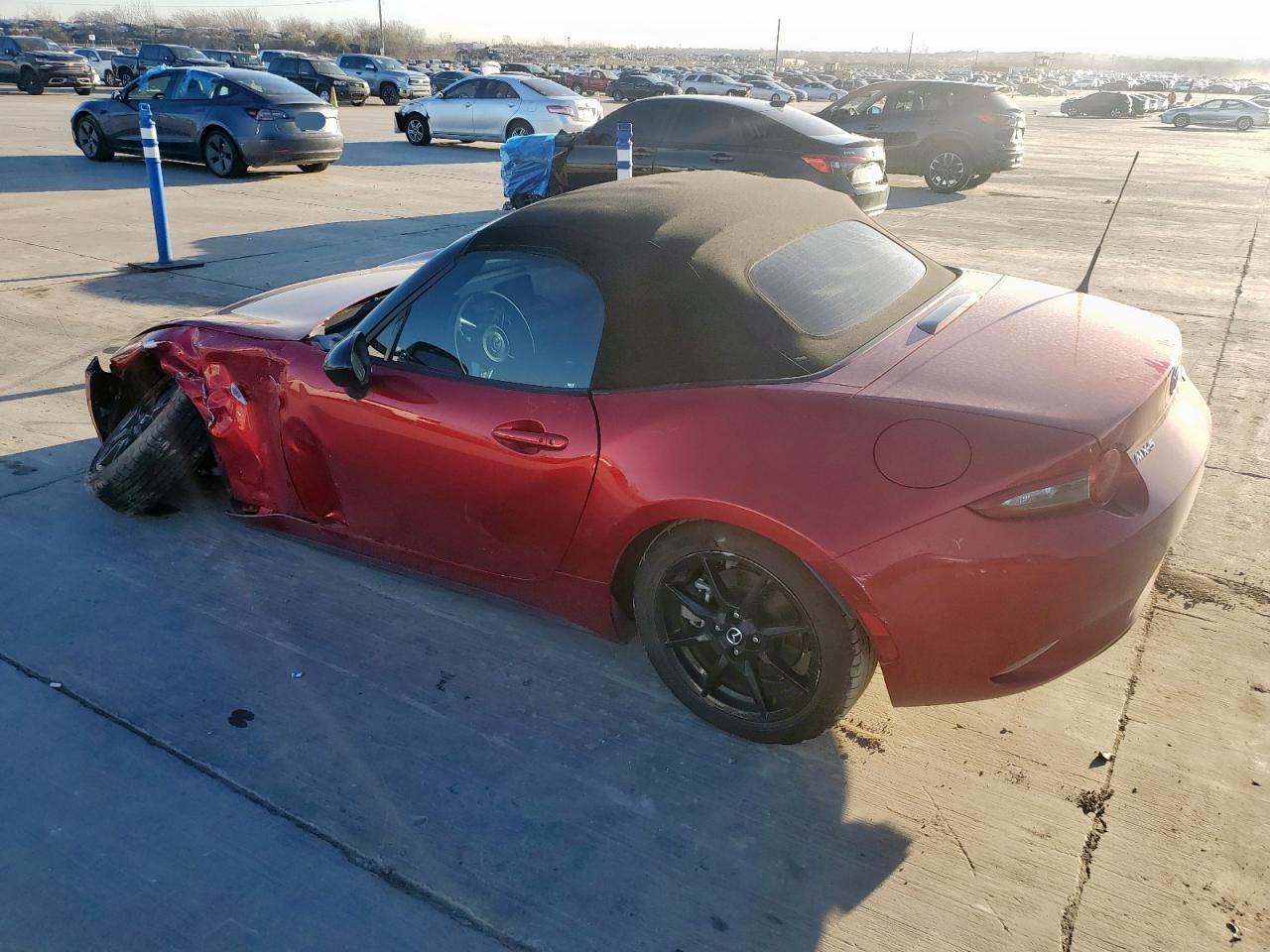 2023 MAZDA MX-5 MIATA SPORT VIN:JM1NDAB70P0561948