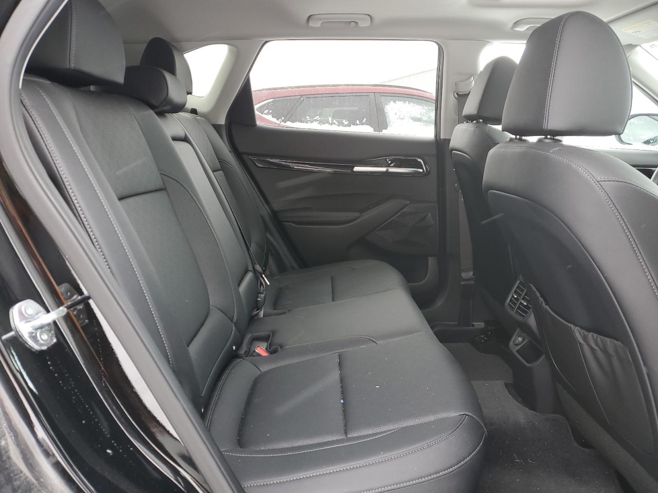 2023 KIA SELTOS EX VIN:KNDERCAA0P7447790
