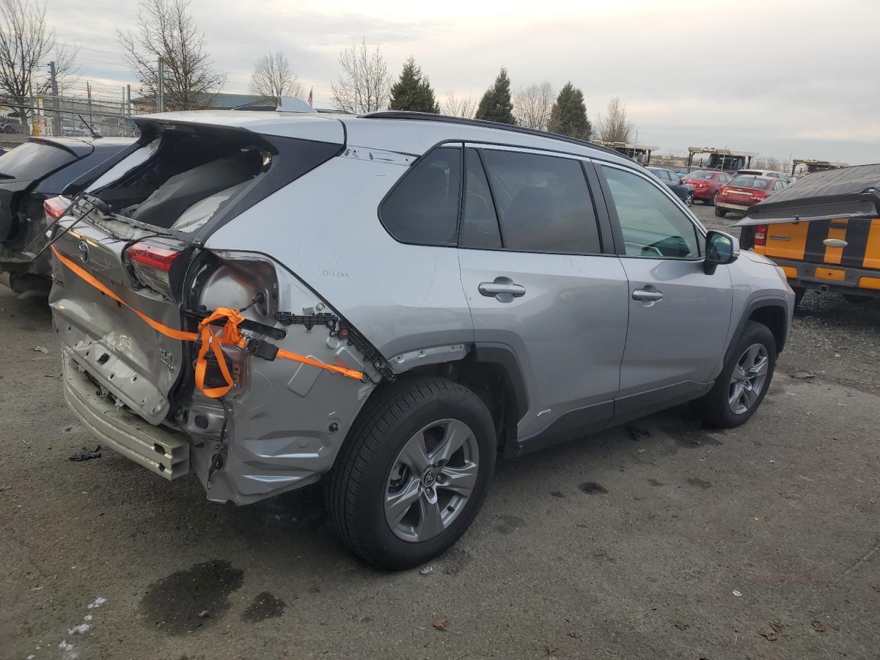 2022 TOYOTA RAV4 XLE VIN:4T3RWRFVXNU067141