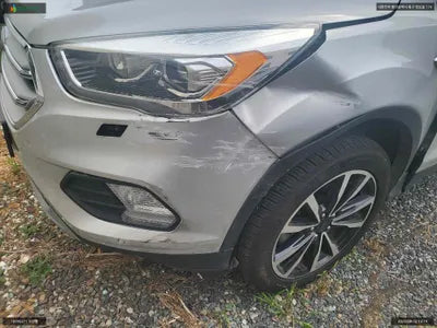 2018 Ford Kuga WF0AXXWPMHHM84464 VIN:WF0AXXWPMHHM84464
