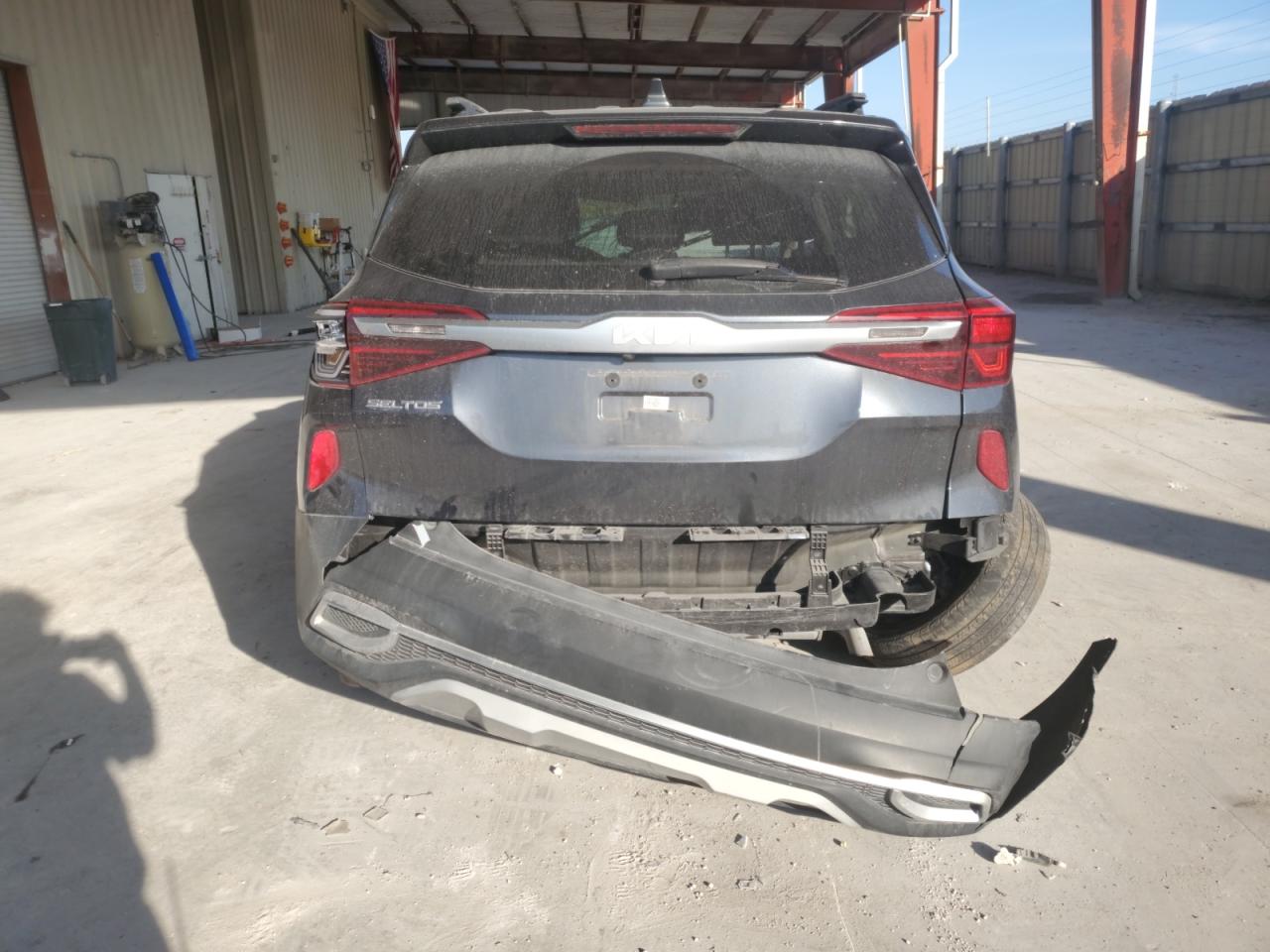2022 KIA SELTOS EX VIN:KNDERCAAXN7313253