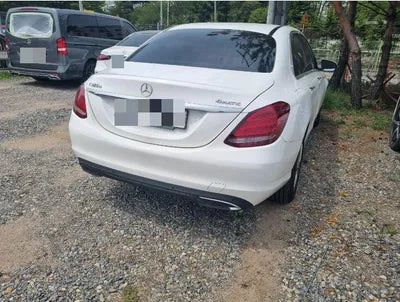 2016 Mercedes-Benz C 220 VIN: