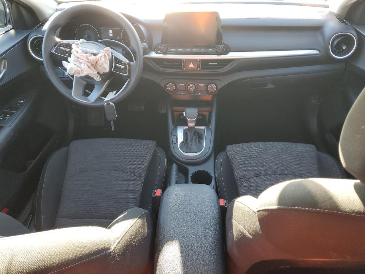 2022 KIA FORTE FE VIN:3KPF24AD0NE500591