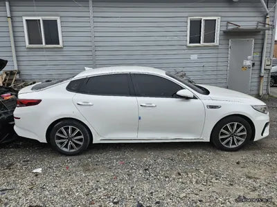 2018 Kia K5 VIN: