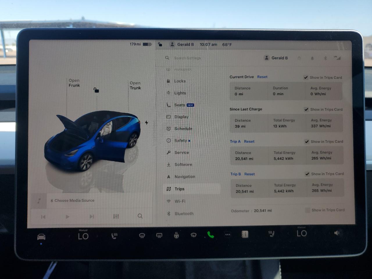 2022 TESLA MODEL Y  VIN:7SAYGDEE0NF468915