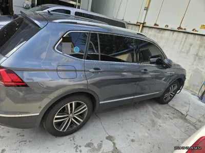 2020 Volkswagen Tiguan Allspace VIN: