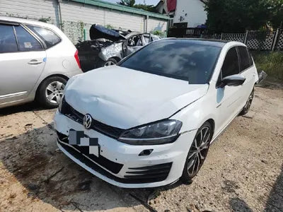 2016 Volkswagen Golf VIN: