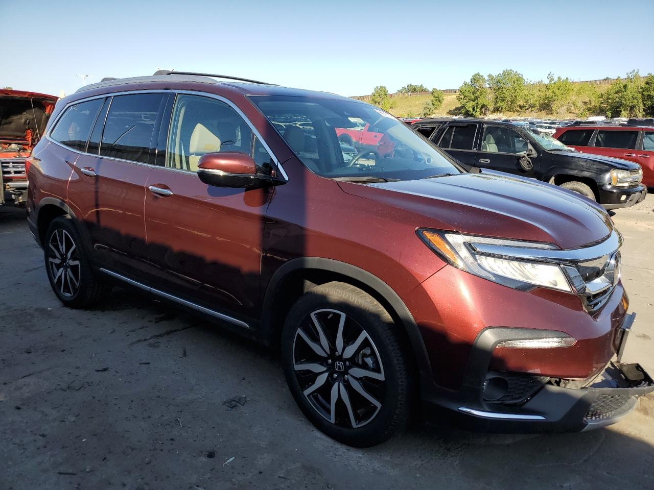 2022 HONDA PILOT TOURING VIN:5FNYF6H60NB000098