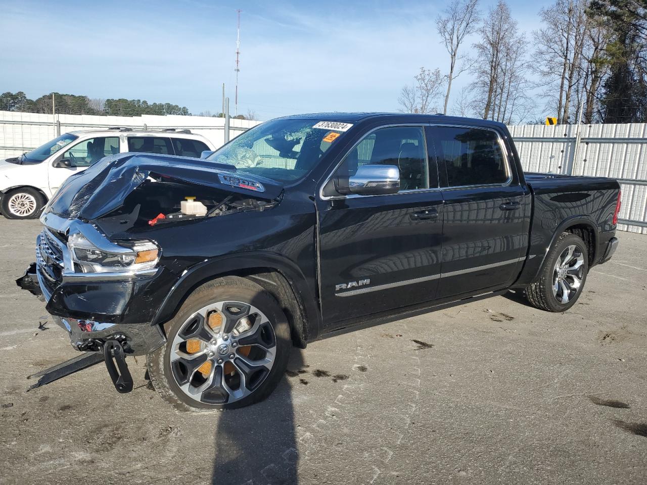 2023 RAM 1500 LIMITED VIN:1C6SRFHM8PN507385