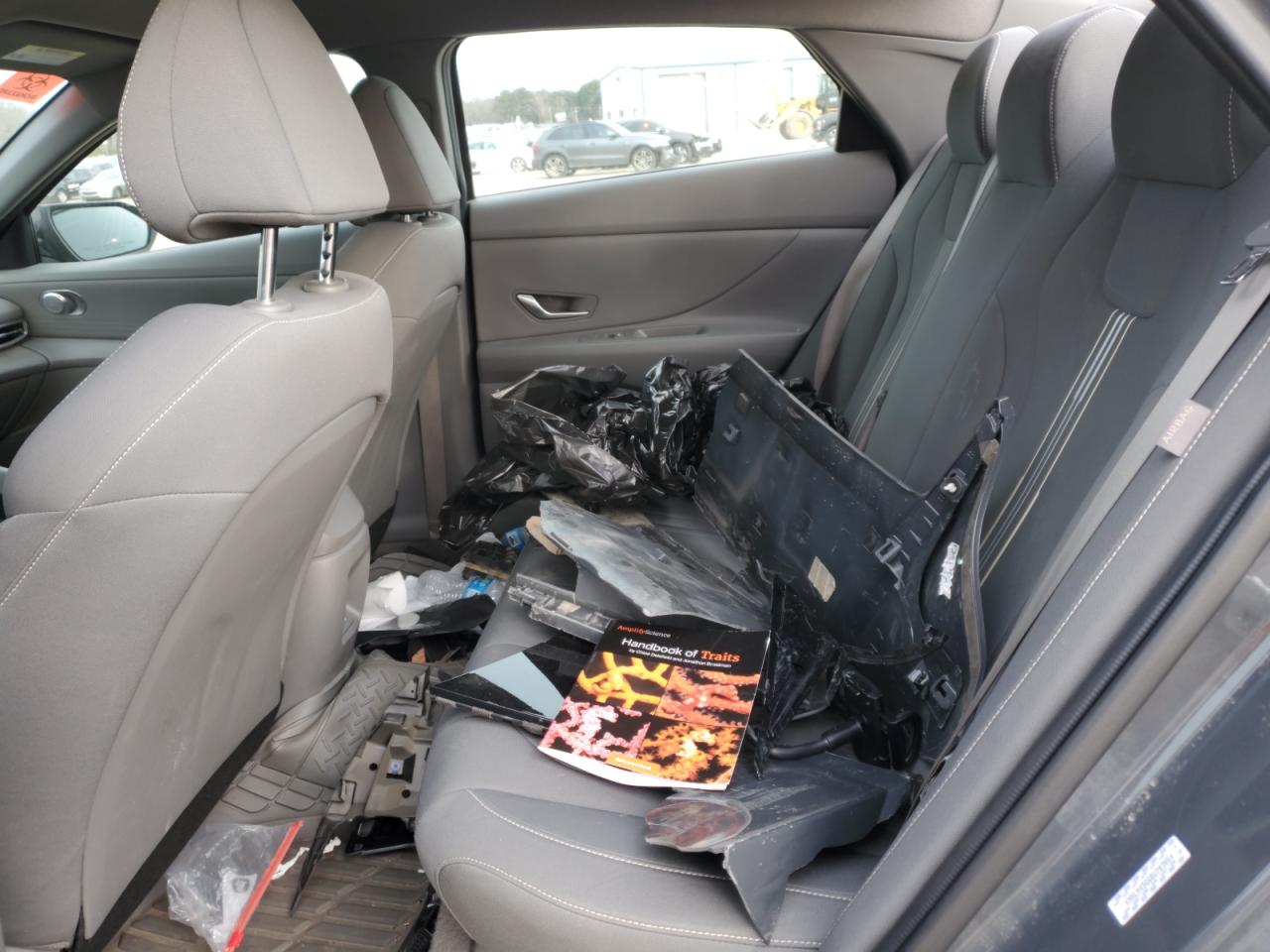 2024 HYUNDAI ELANTRA SEL VIN:KMHLM4DG6RU703054