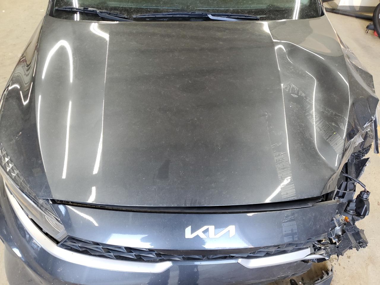 2022 KIA FORTE FE VIN:3KPF24AD4NE442596