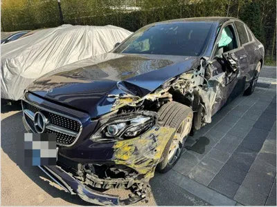 2018 Mercedes-Benz E 300 VIN: