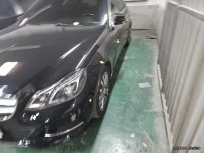 2015 Mercedes-Benz E 220 VIN: