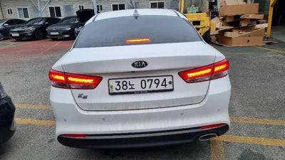 2017 Kia K5 KNAGX411BHA113993 VIN:KNAGX411BHA113993