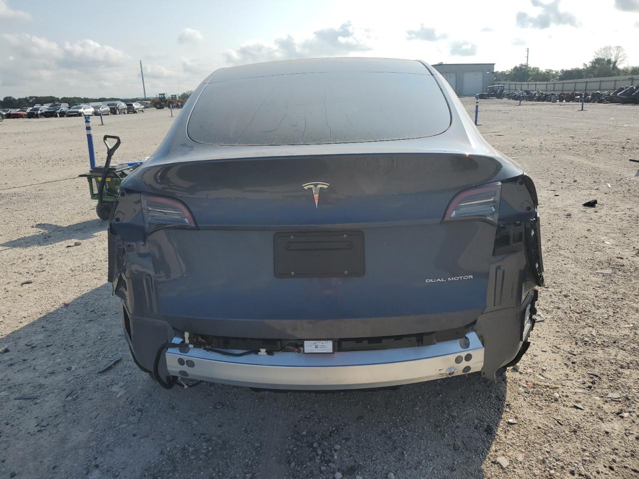 2023 TESLA MODEL Y  VIN:7SAYGDEE6PA160745