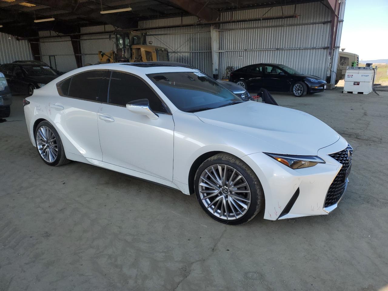 2023 LEXUS IS 300 VIN:JTHDA1D29P5126031