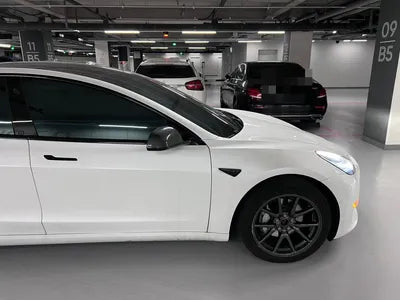 2020 Tesla Model 3 VIN: