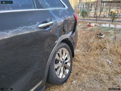 2018 Kia Sorento KNAPK81BDKA518718 VIN:KNAPK81BDKA518718