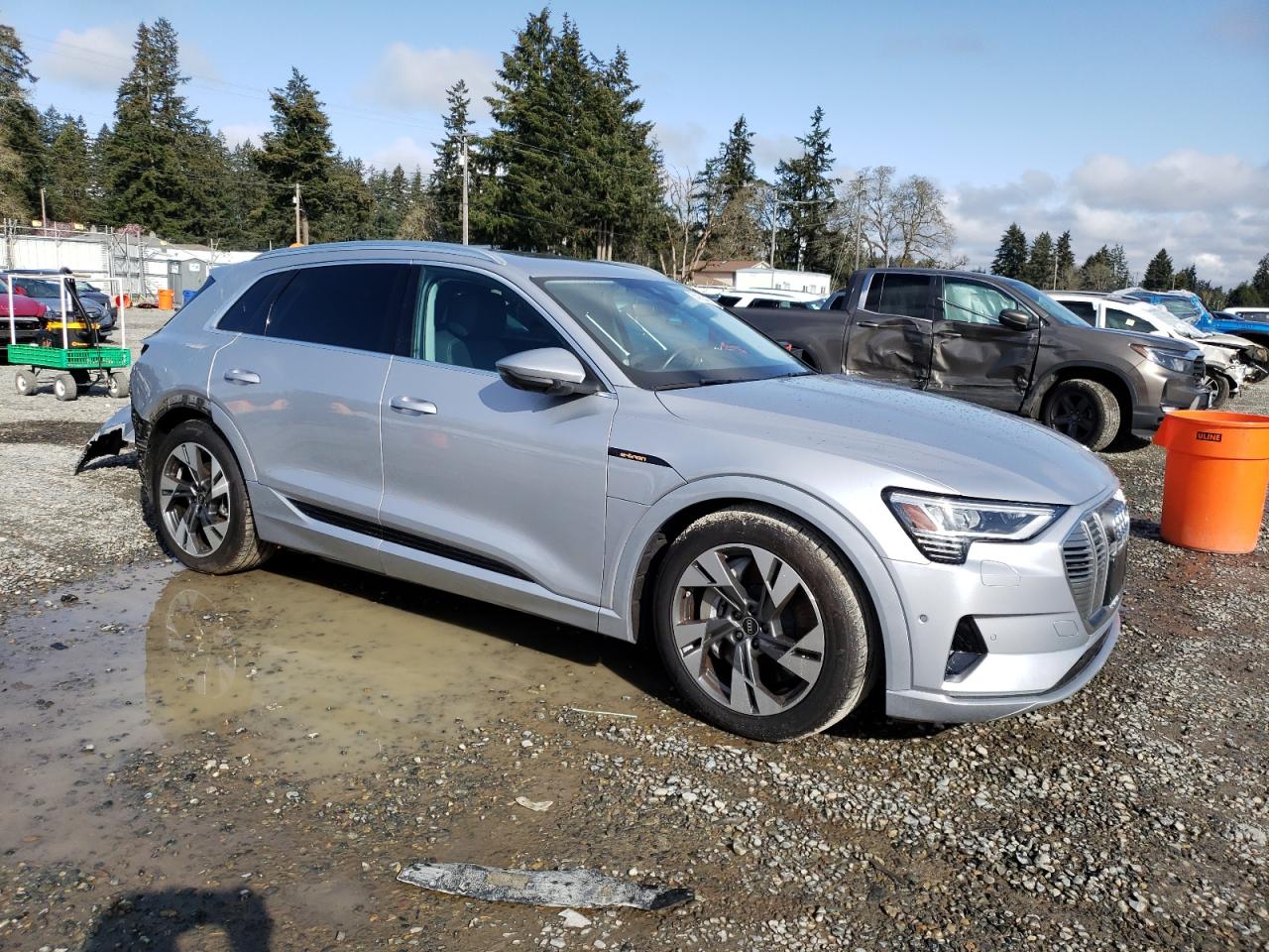 2022 AUDI E-TRON PREMIUM PLUS VIN:WA1LAAGE2NB024937