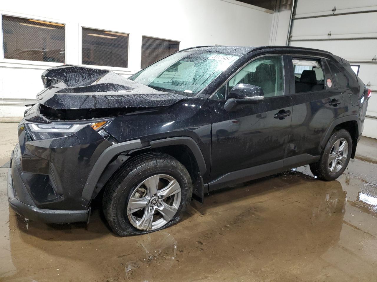 2022 TOYOTA RAV4 XLE VIN:2T3P1RFV2NC298493