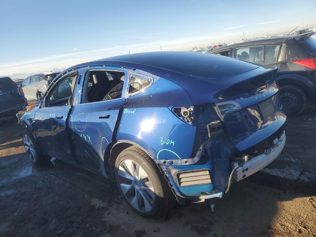 2023 TESLA MODEL Y  VIN:7SAYGAEE2PF910238