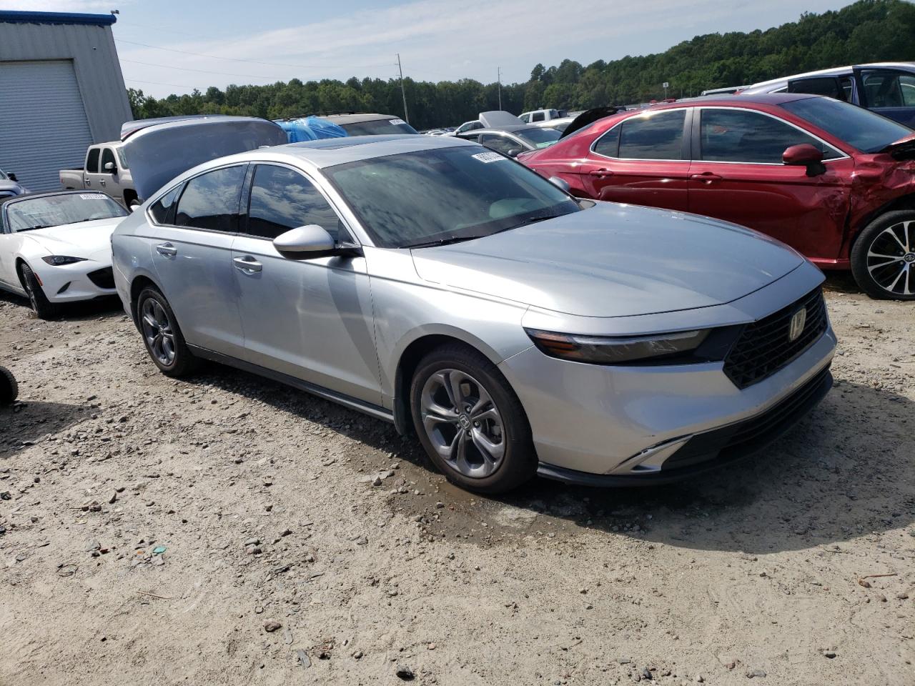 2024 HONDA ACCORD EX VIN:1HGCY1F3XRA008838