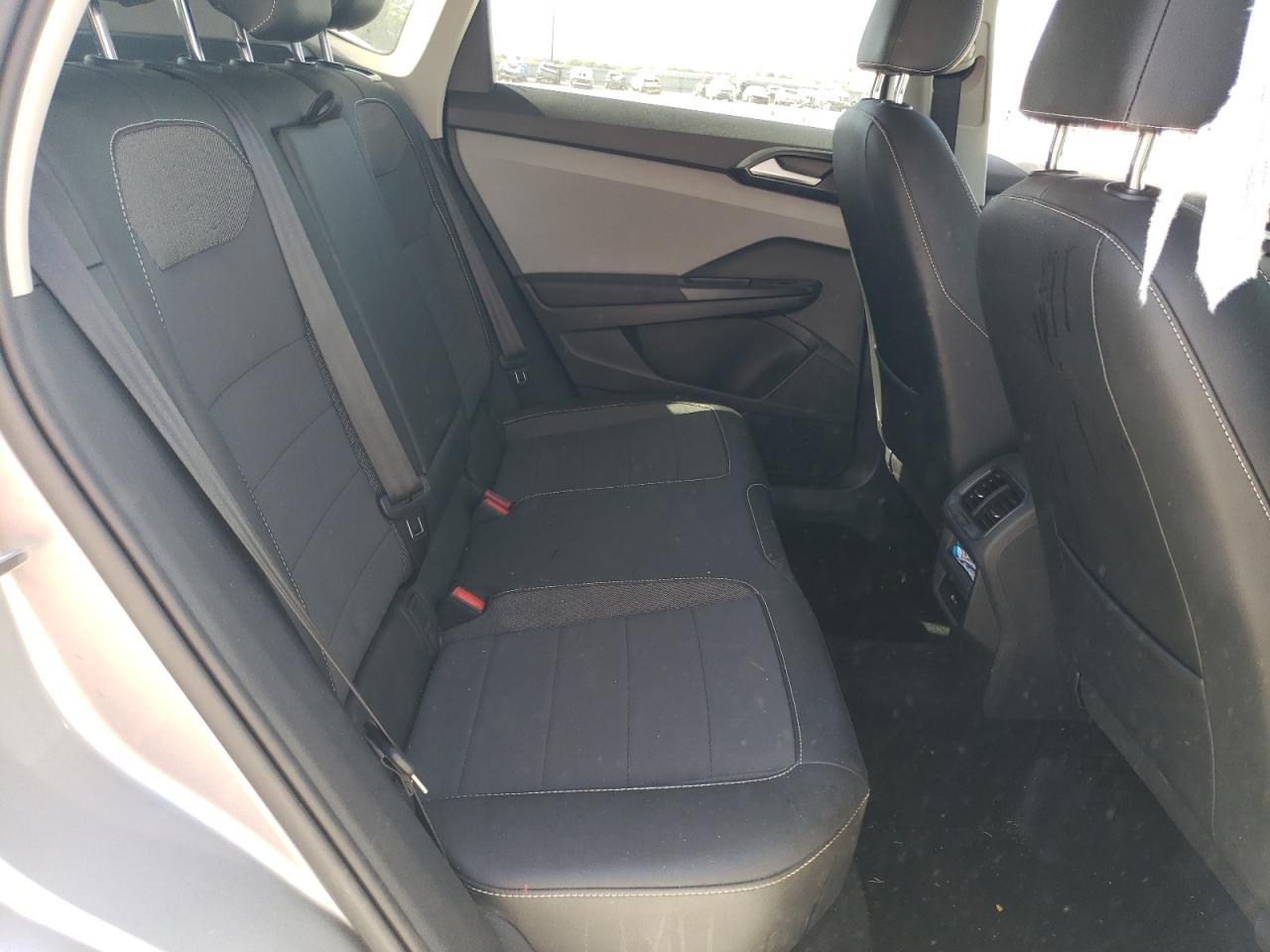 2022 VOLKSWAGEN TAOS SE VIN:3VVSX7B22NM092469