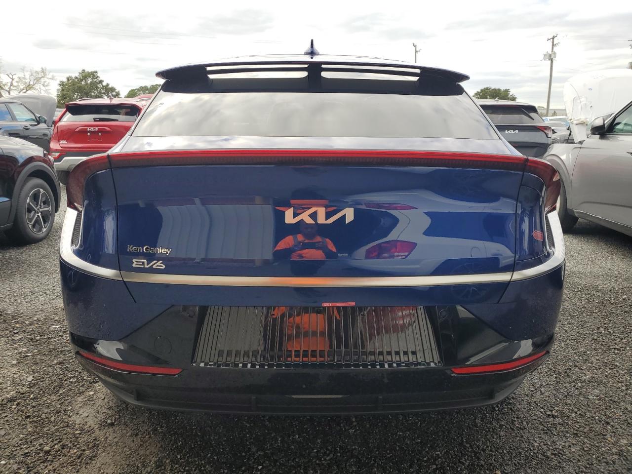 2024 KIA EV6 LIGHT VIN:KNDC34LA6R5207119