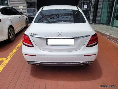 2019 Mercedes-Benz E 300 WDDZF4JB2KA672352 VIN:WDDZF4JB2KA672352