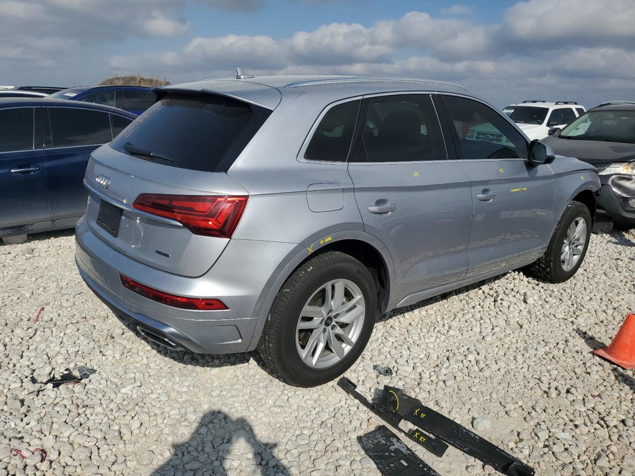 2023 AUDI Q5 PREMIUM 45 VIN:WA1GAAFY1P2073790