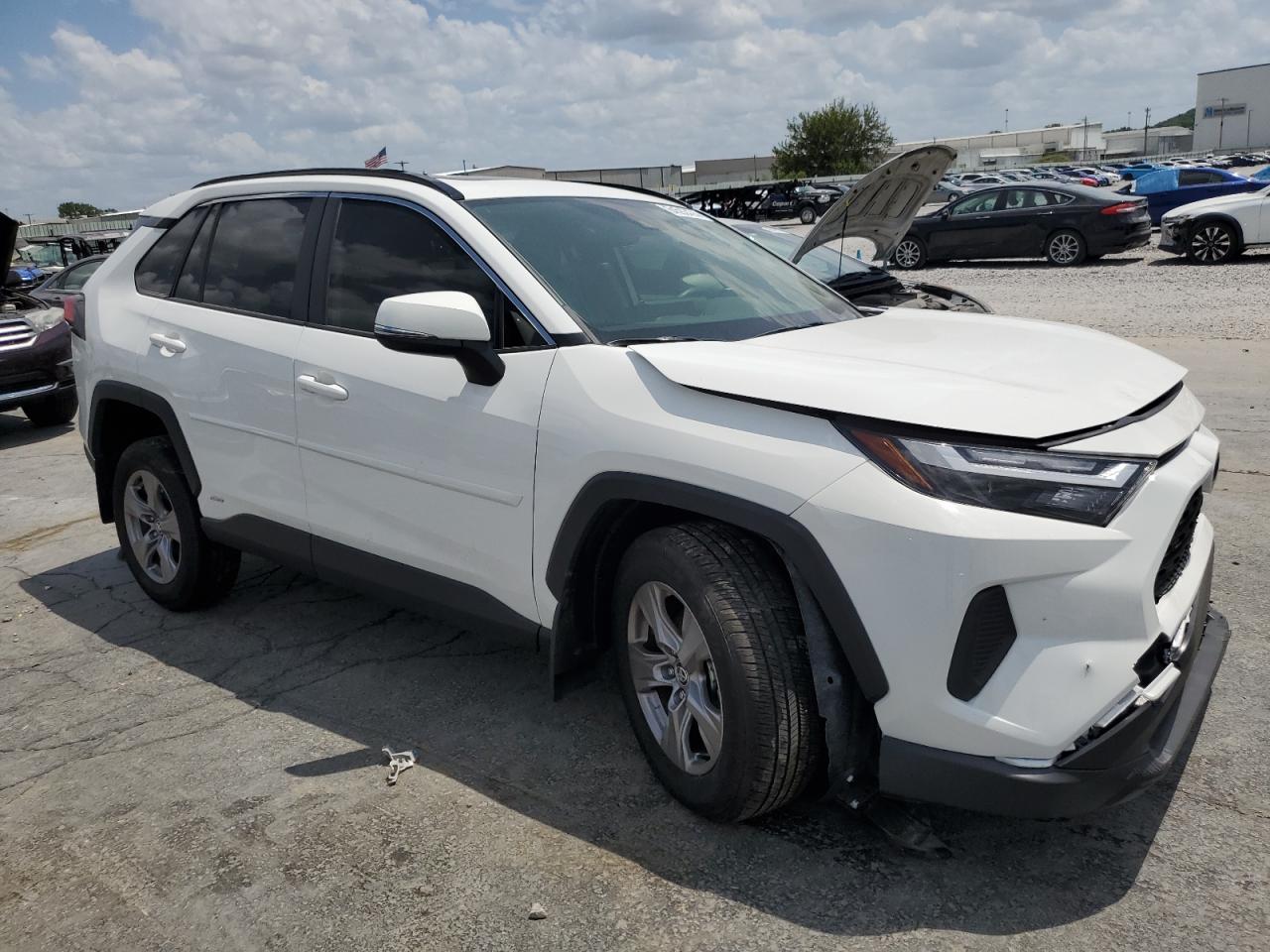 2024 TOYOTA RAV4 XLE VIN:JTMRWRFV7RD240245