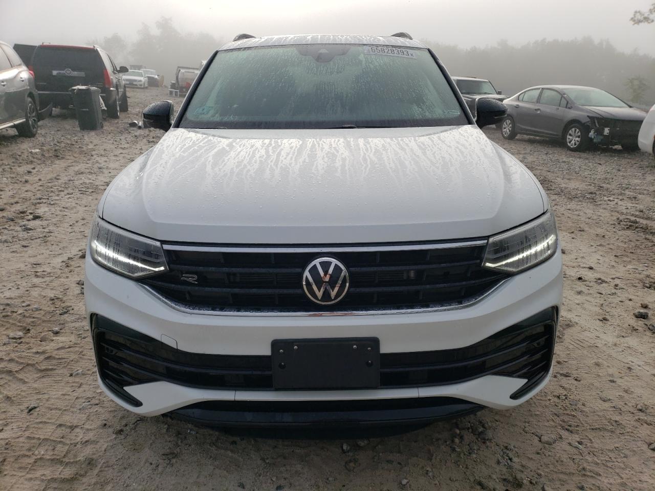 2022 VOLKSWAGEN TIGUAN SE R-LINE BLACK VIN:3VV8B7AX2NM155009