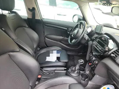 2015 MINI Cooper VIN: