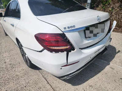 2017 Mercedes-Benz E 300 VIN: