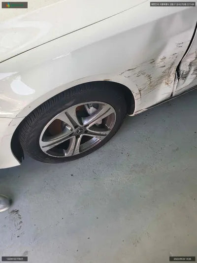 2017 Mercedes-Benz E 300 WDDZF4JB1JA333984 VIN:WDDZF4JB1JA333984