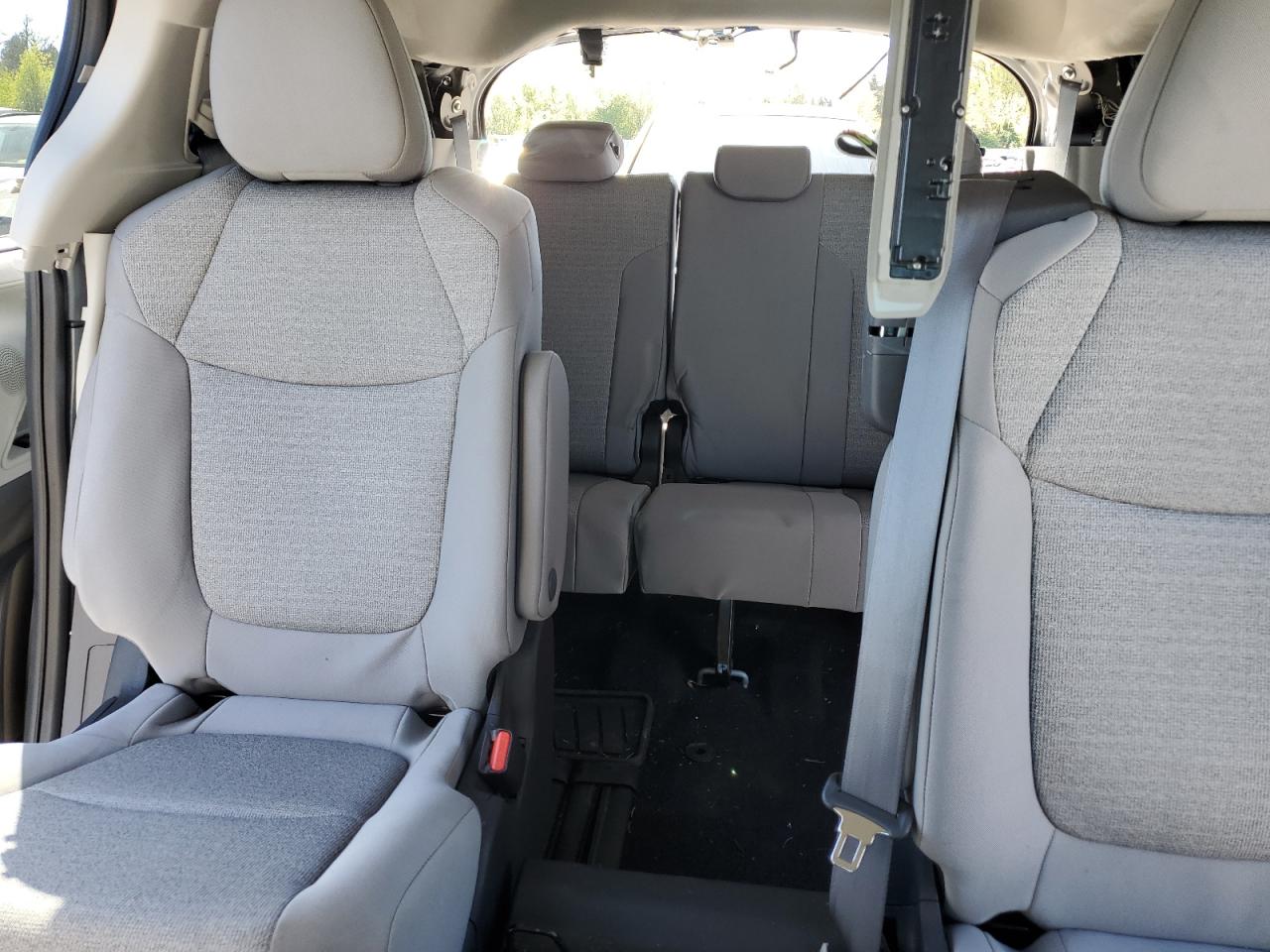 2023 TOYOTA SIENNA LE VIN:5TDKSKFC4PS077574