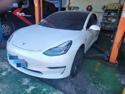2020 Tesla Model 3 VIN: