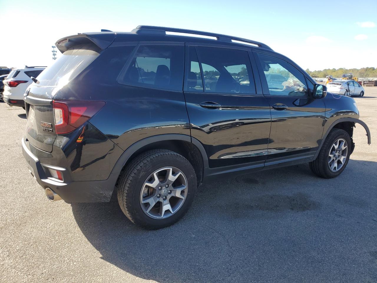 2022 HONDA PASSPORT TRAIL SPORT VIN:5FNYF8H66NB012851
