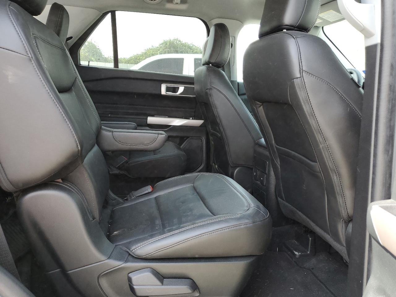 2023 FORD EXPLORER XLT VIN:1FMSK7DH9PGA47424